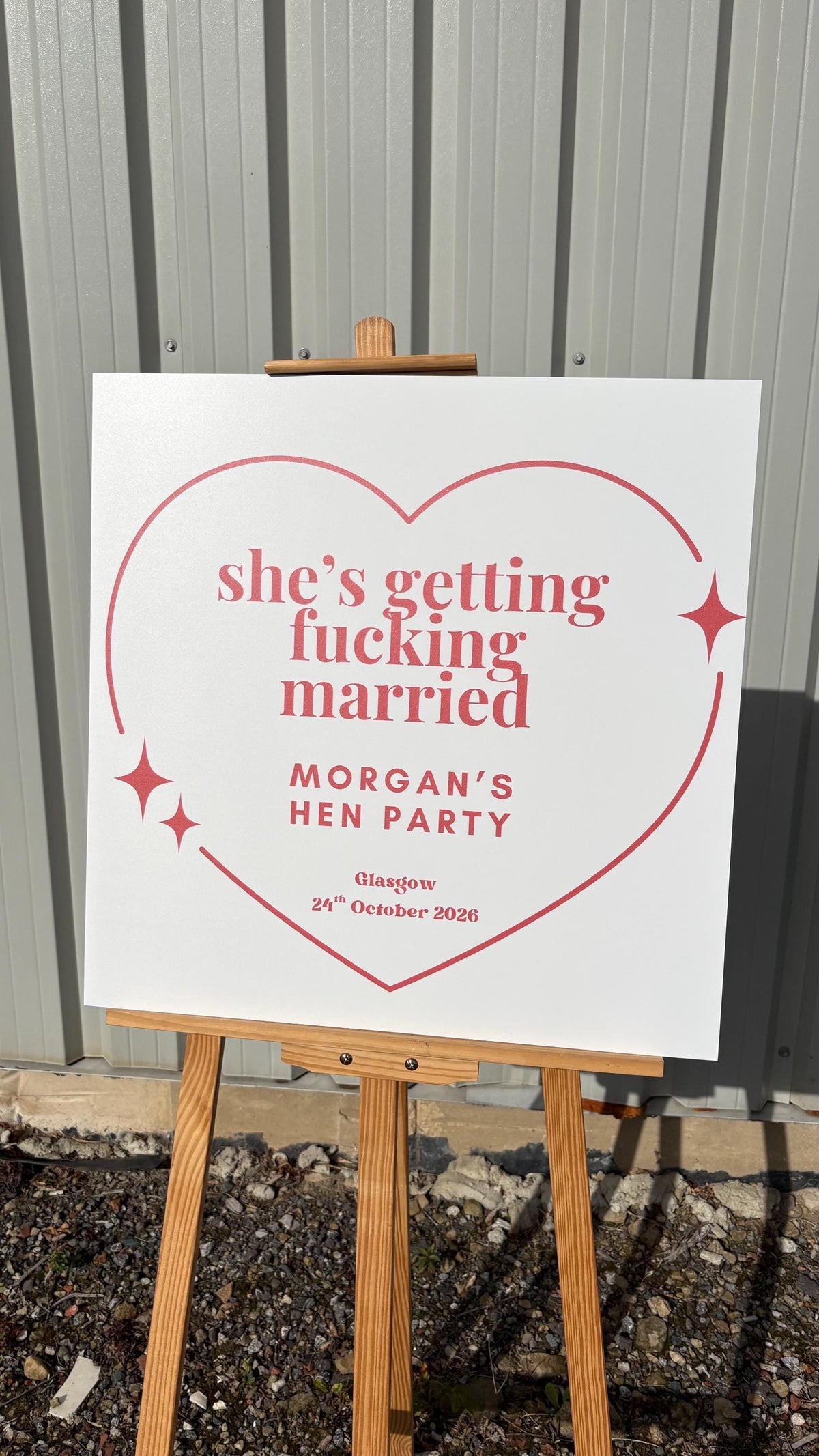 Rude Hen Party Welcome Sign – “She’s Getting F*cking Married” – Funny Bride to Be Sign – Personalised Hen Weekend Decor Board