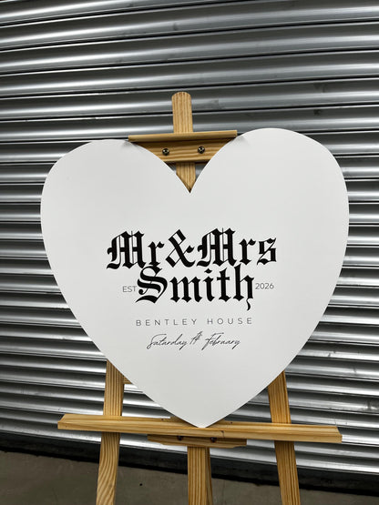 Personalised Wedding Welcome Sign – Modern Gothic Heart Board – Custom Couple Names Sign – Engagement or Wedding Decor