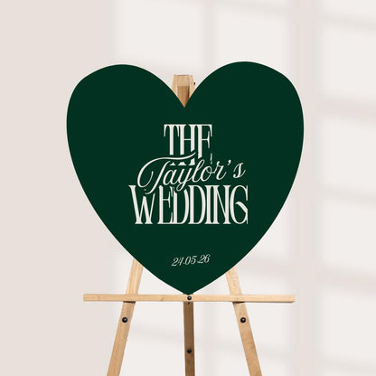 Personalised Wedding Welcome Sign – Deep Forrest Green Heart Board – Custom Surname Wedding Decor