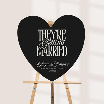 Personalised Wedding Welcome Sign – Black Heart Board – Custom Surname Wedding Decor