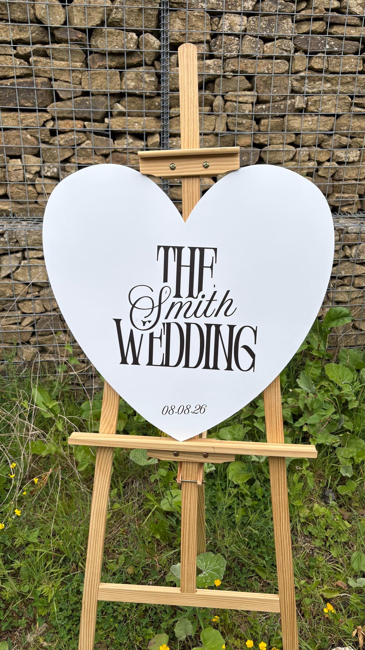 Personalised Wedding Welcome Sign – Elegant Burgundy Heart Board – Custom Surname Wedding Decor