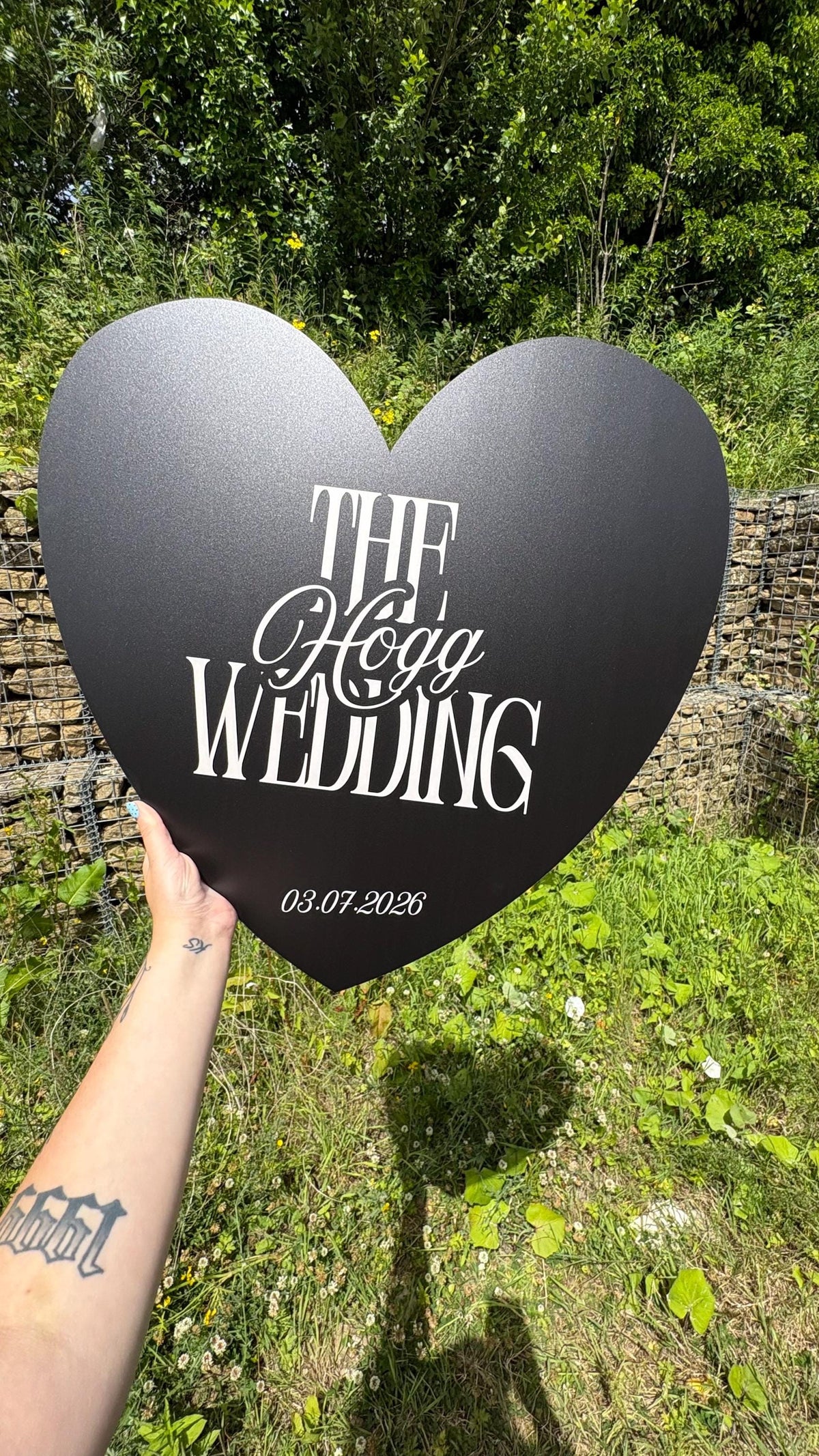 Personalised Wedding Welcome Sign – Black Heart Board – Custom Surname Wedding Decor - Minimalistic Wedding