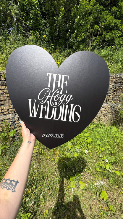 Personalised Wedding Welcome Sign – Black Heart Board – Custom Surname Wedding Decor - Minimalistic Wedding