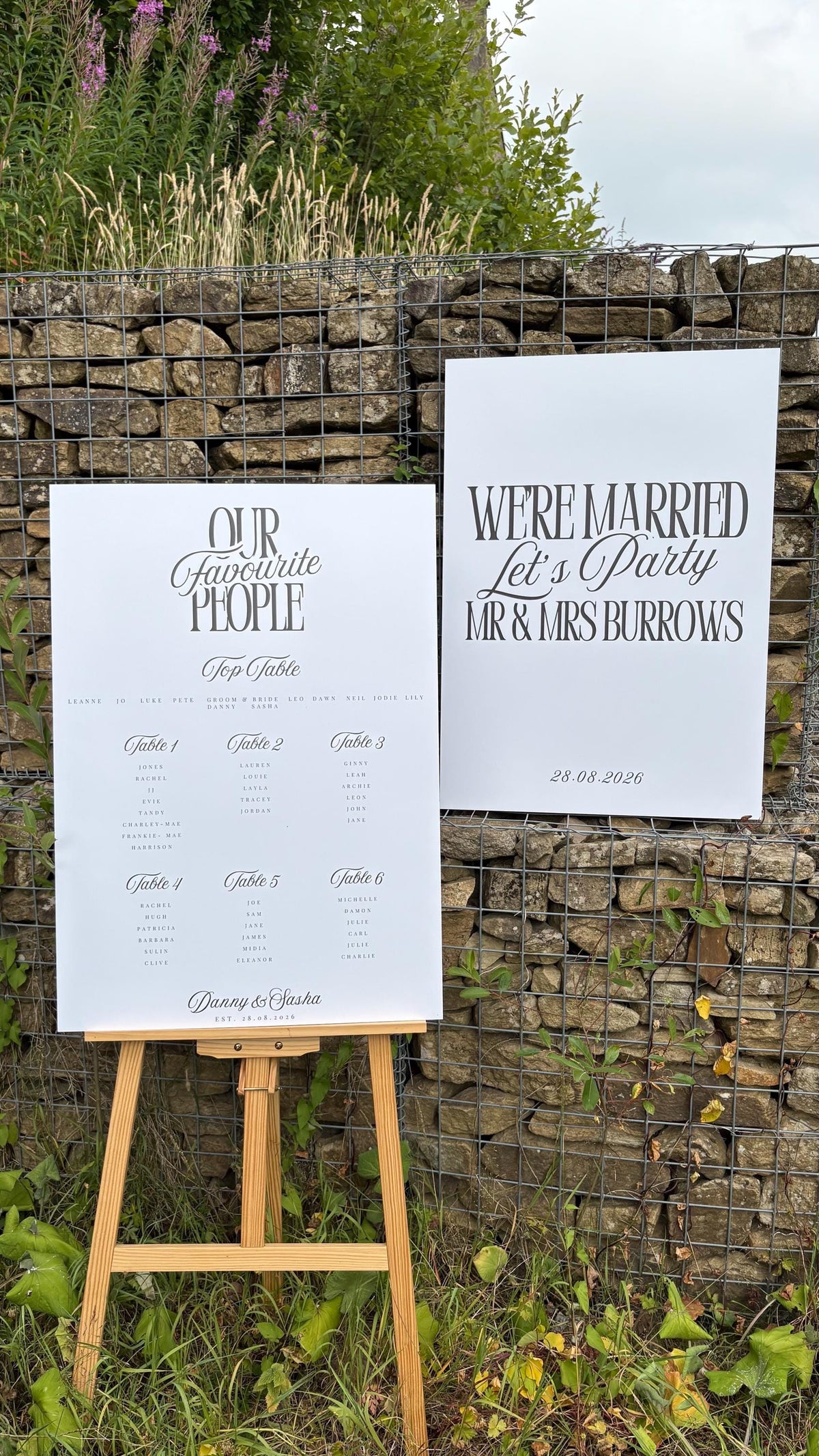 Red Wedding Welcome Board, Personalised Minimalist Wedding Sign, Modern Typography Reception Decor, Custom Names Venue Date