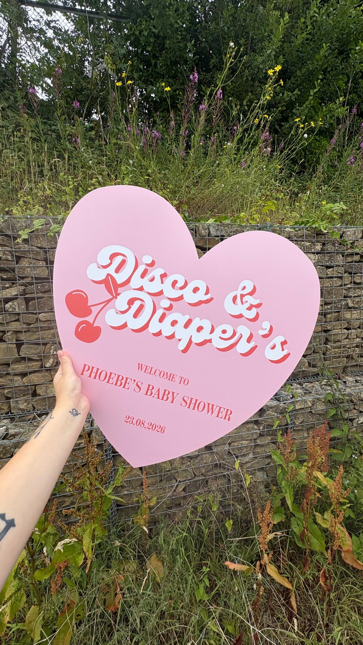 Personalised Baby Shower Welcome Sign – Retro “Baby Love” Heart Board – Custom Baby Shower Decor – Girl Baby Shower Sign